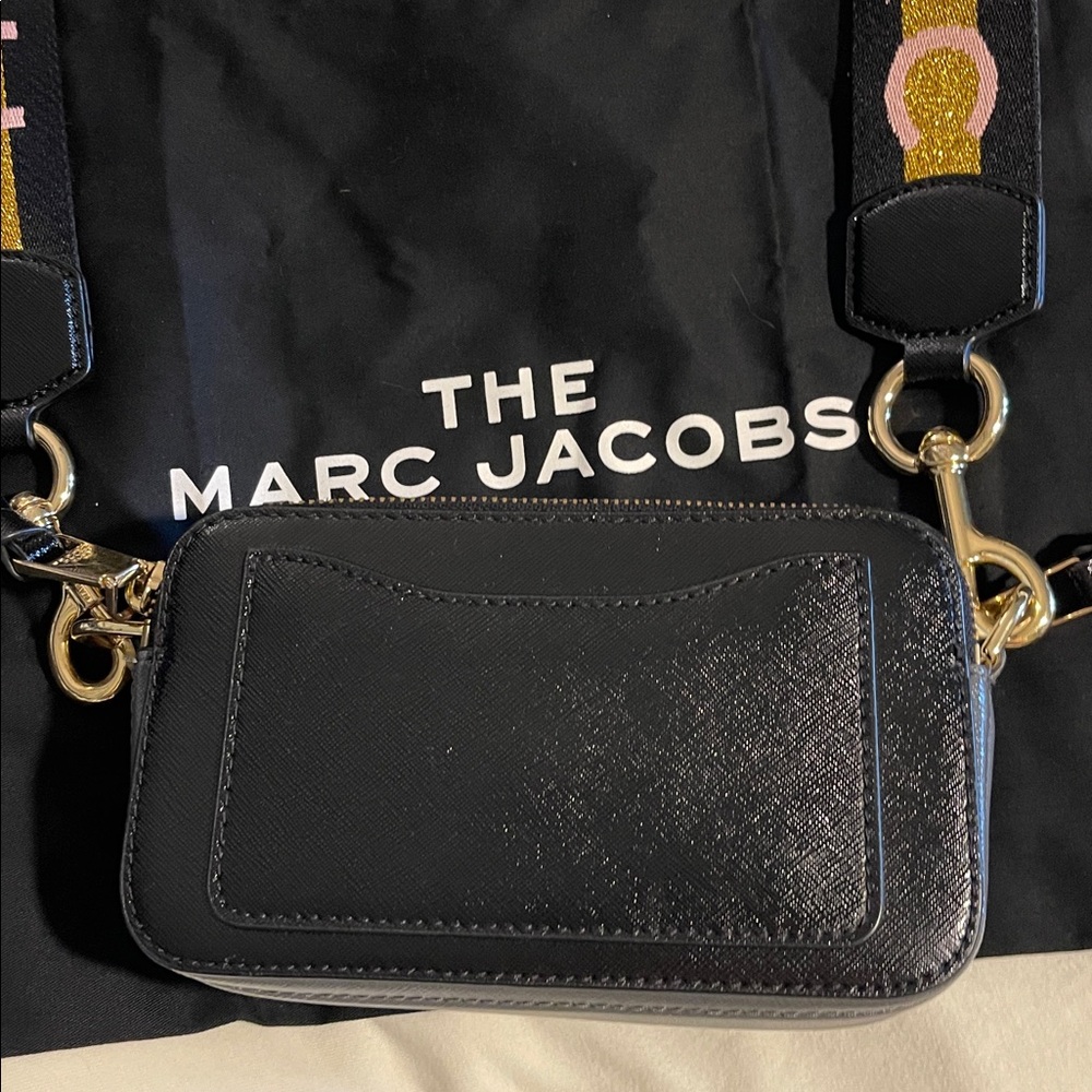 Marc Jacobs Women's The Snapshot MJ Cross Body Bag - Picture 5 of 5